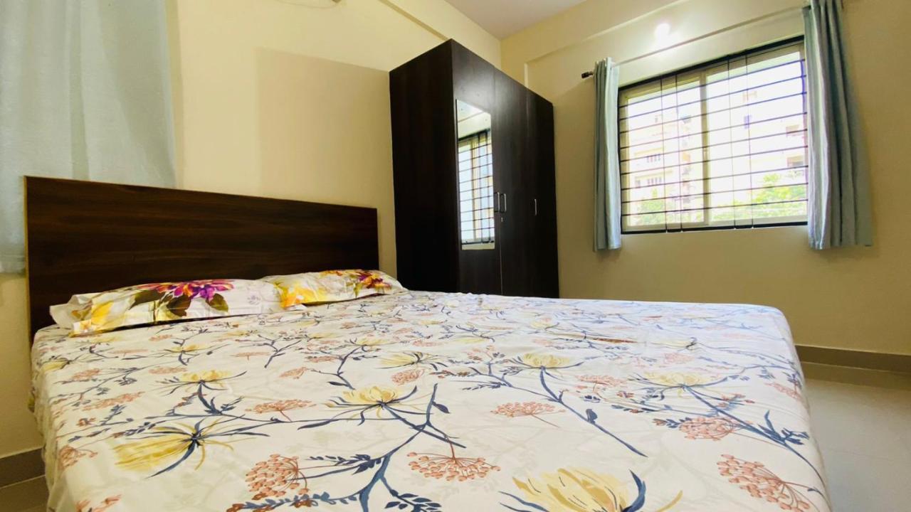Apartment  Bangalore Exterior foto